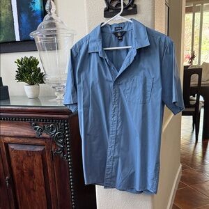 Volcom Men's Short-Sleeve Button-Down Shirt in Dusty Blue